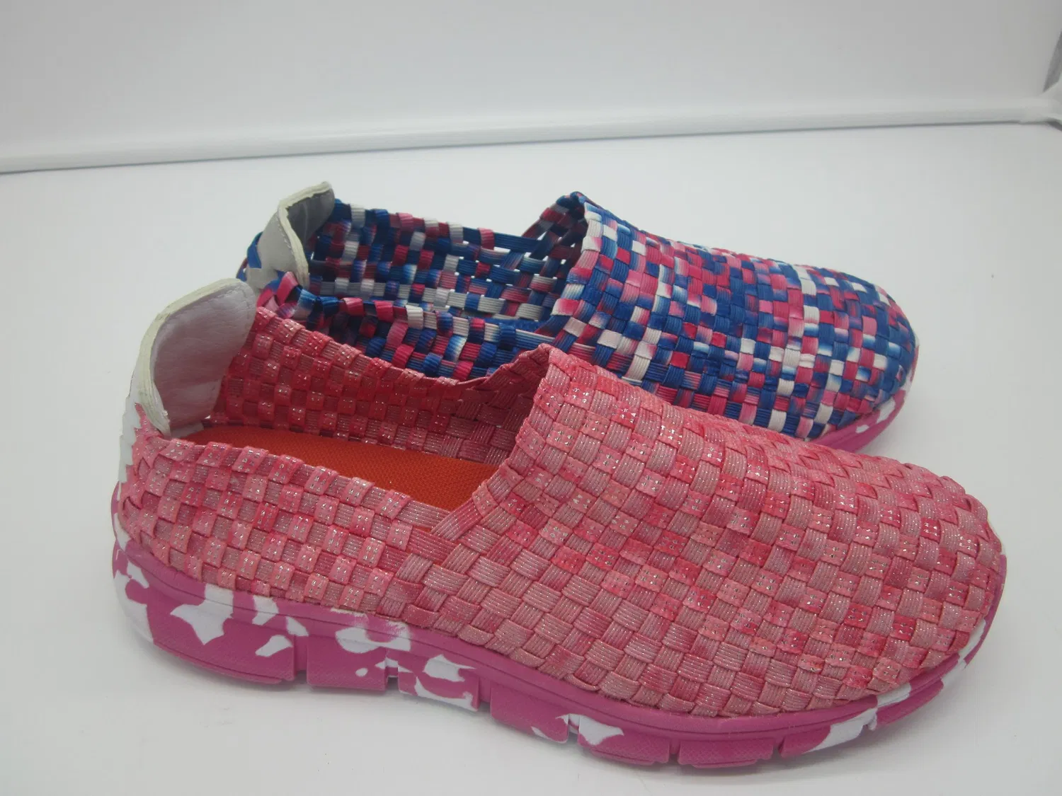 Sapatos de tecido leve elástico feitos à mão para mulheres